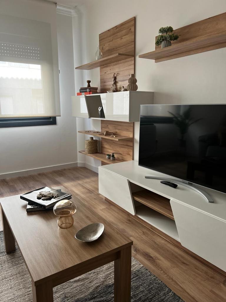 Gris Parking A Menos De 1 Min A Pie Apartman Vigo Kültér fotó