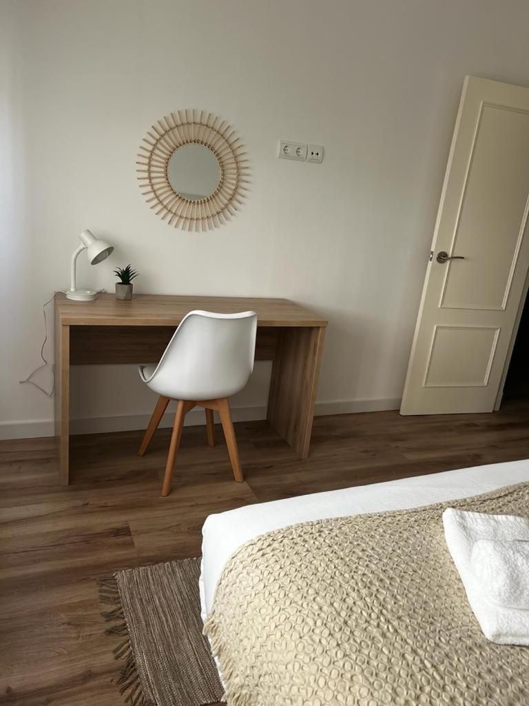 Gris Parking A Menos De 1 Min A Pie Apartman Vigo Kültér fotó