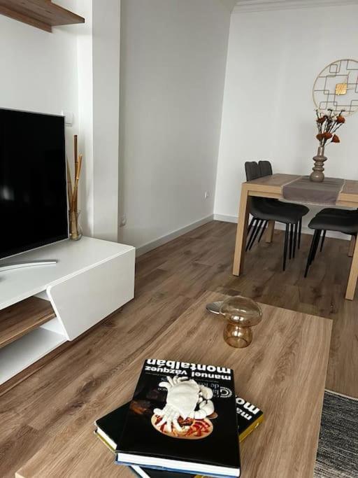Gris Parking A Menos De 1 Min A Pie Apartman Vigo Kültér fotó