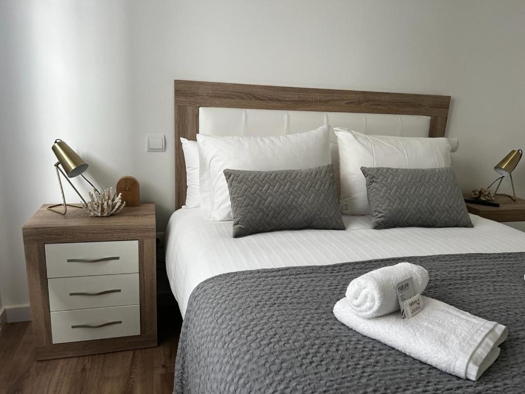 Gris Parking A Menos De 1 Min A Pie Apartman Vigo Kültér fotó